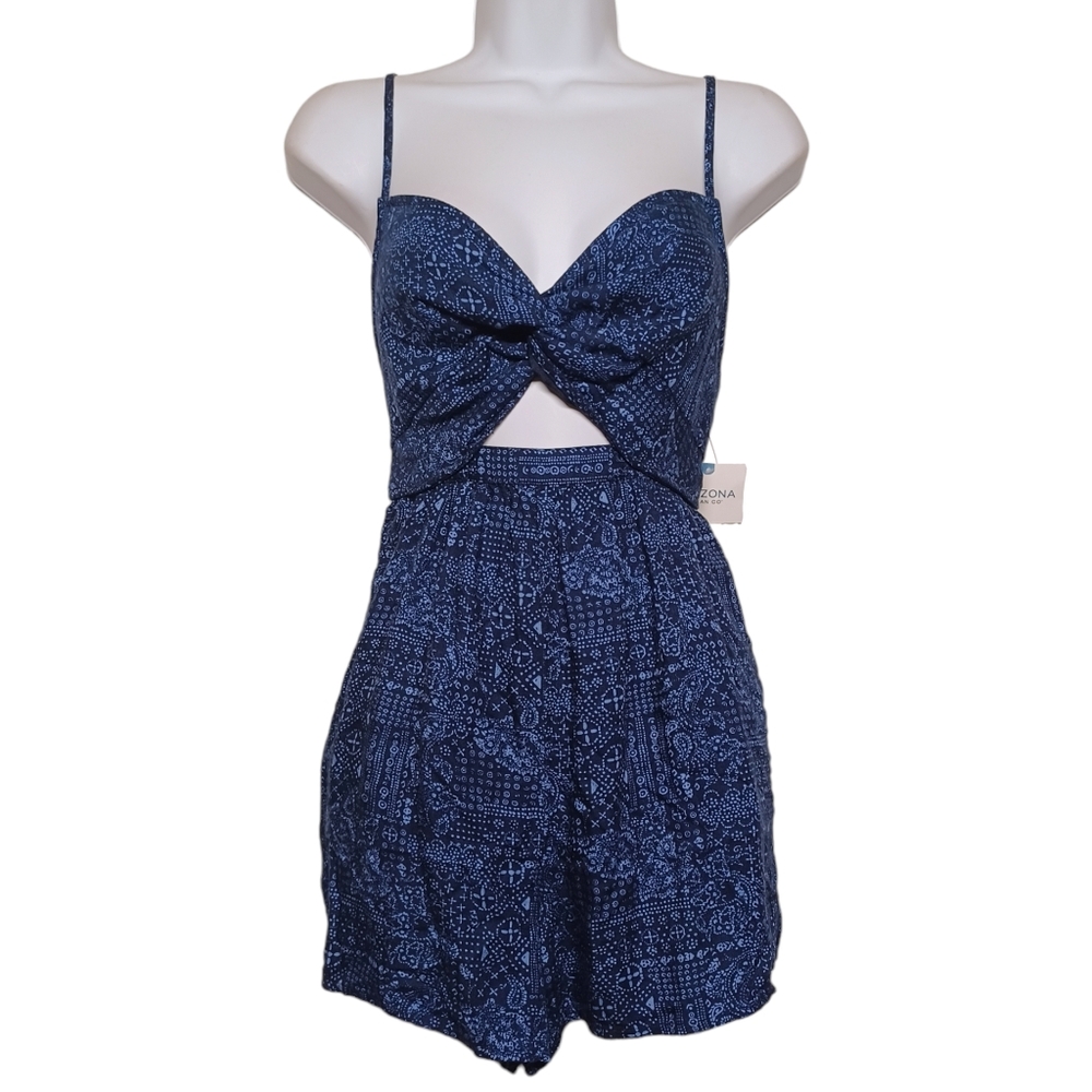 ARIZONA JEAN CO Blue Paisley Print Twist Sleeveless Smocked Romper Medium NWT